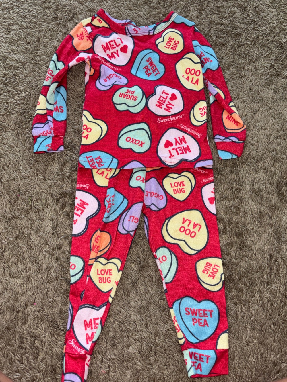 4T Valentine’s Day pajamas